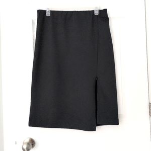 J.JILL Black below knee length pencil skirt